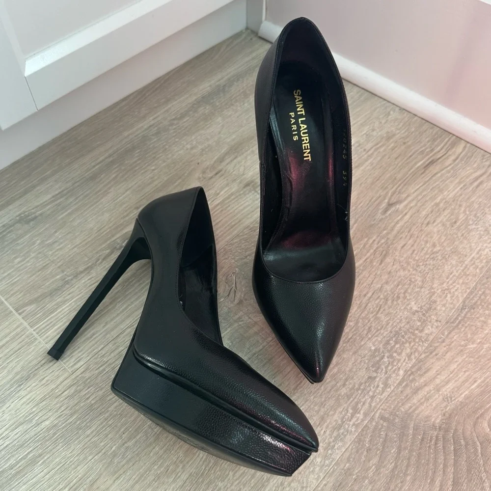 Saint Laurent black leather pointed toe high heels - Picture 8 of 8